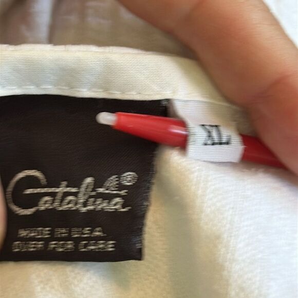 Vintage 70s/80s Catalina White Textured Cap Sleeve V Neck Top with Ribbed Hem - Picture 7 of 8